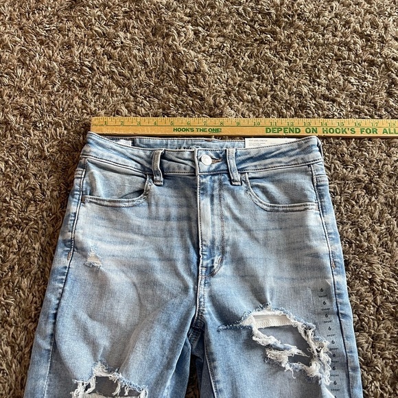 American Eagle nwt damaged return distressed super high rise jegging - Picture 8 of 16